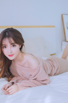 美丽的小蜜蜂2